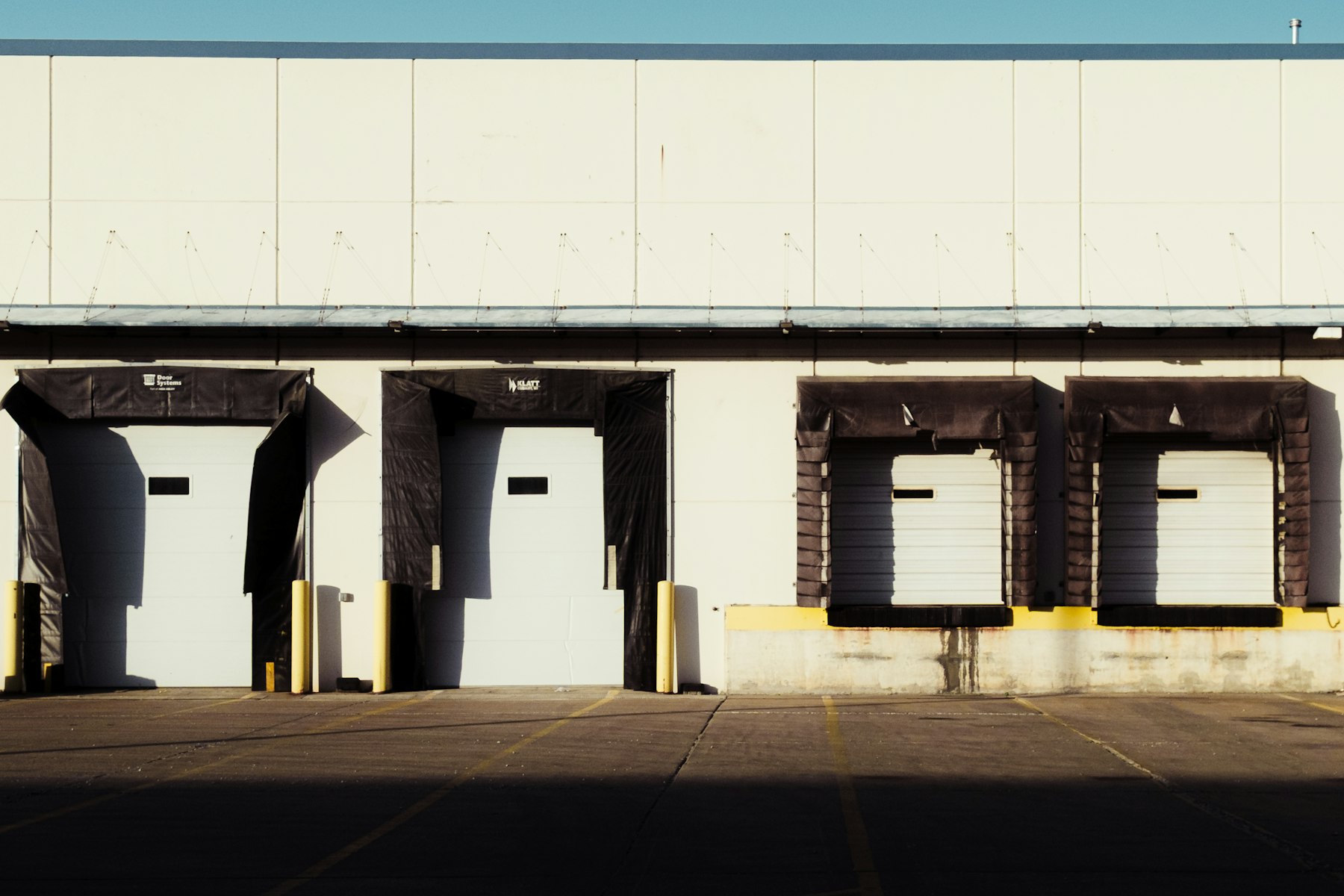 Industrial Construction — Plants, warehousing and processing